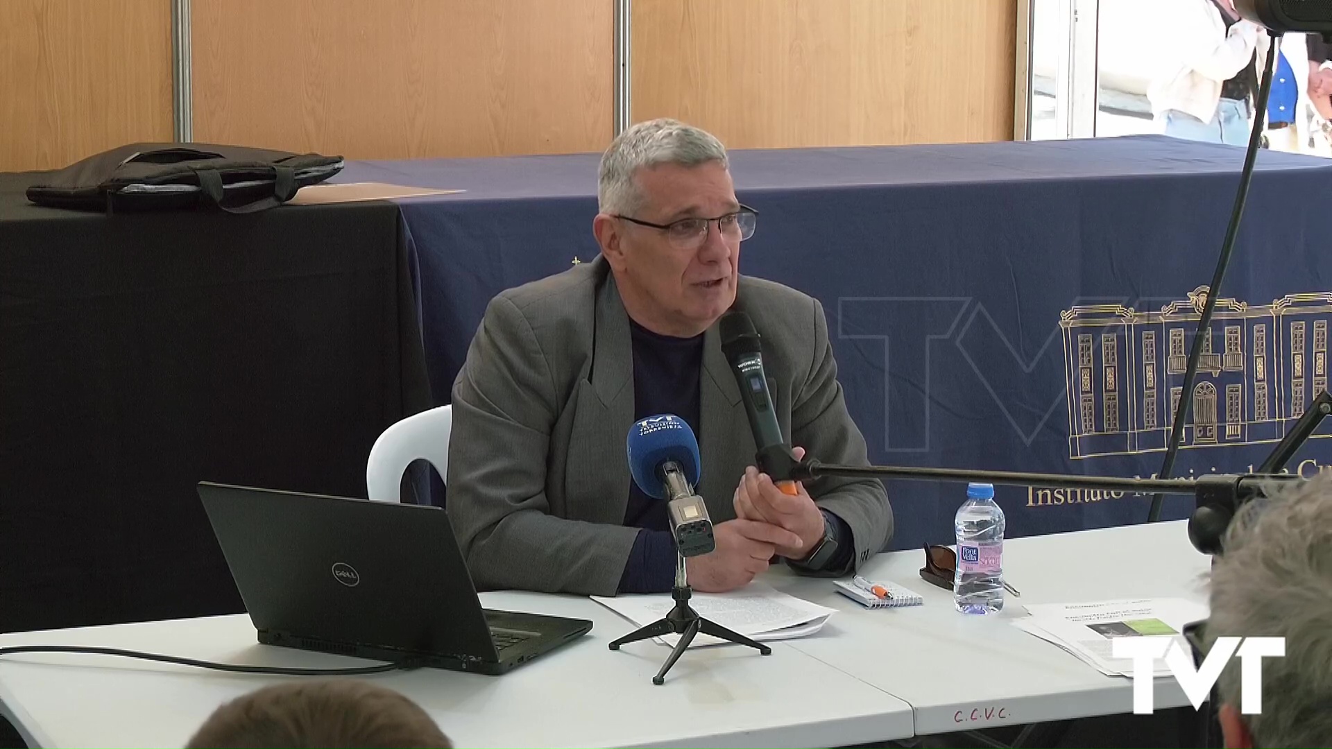 Feria del libro: Nivaldo Puldón